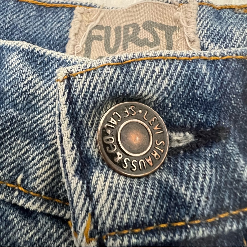 Furst of a Kind Upcycled Orange Tab Vintage Levi’s One Leg Denim Cutoffs Size S - Picture 7 of 12